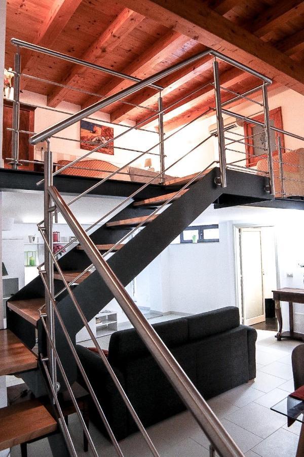Appartement Mega House à Catane Extérieur photo